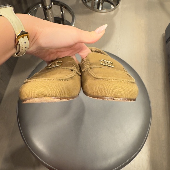 AUTH.CHANEL Brown Canvas CC Chain Mocassin Loafers - Picture 3 of 3
